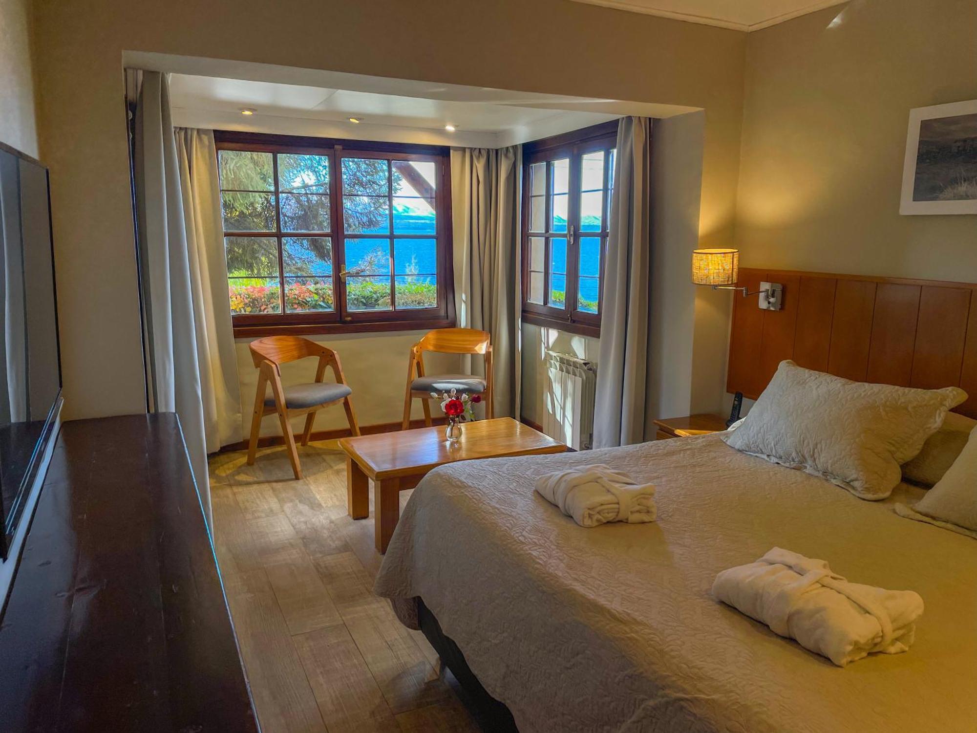 Pailahue Cabanas Lodge Сан-Карлос-де-Барілоче Екстер'єр фото