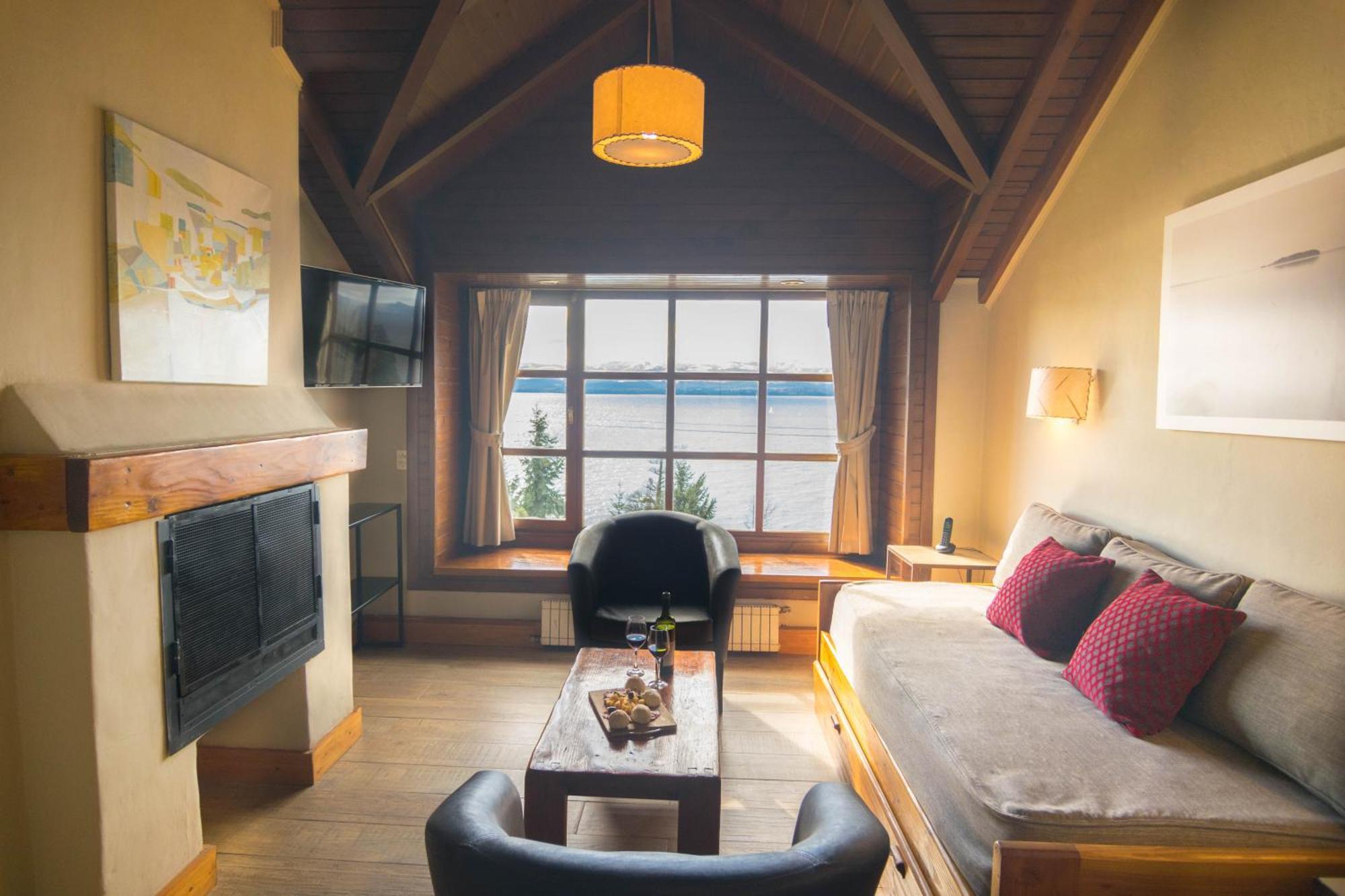Pailahue Cabanas Lodge Сан-Карлос-де-Барілоче Екстер'єр фото