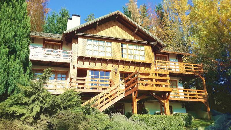 Pailahue Cabanas Lodge Сан-Карлос-де-Барілоче Екстер'єр фото